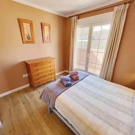 Boliches House 200m Wifi Fuengirola