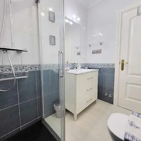 Apartment Boliches House 200m Wifi