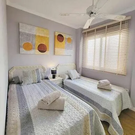 Boliches House 200m Wifi * Fuengirola