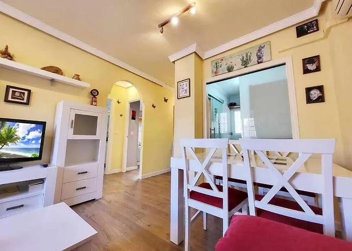 Boliches House! 200m Wifi * Фуэнхирола