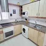 شقة Boliches House! 200m Wifi *