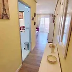 Boliches House! 200m Wifi شقة *