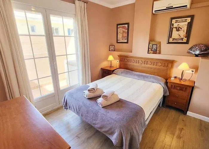 Boliches House! 200m Wifi * Fuengirola