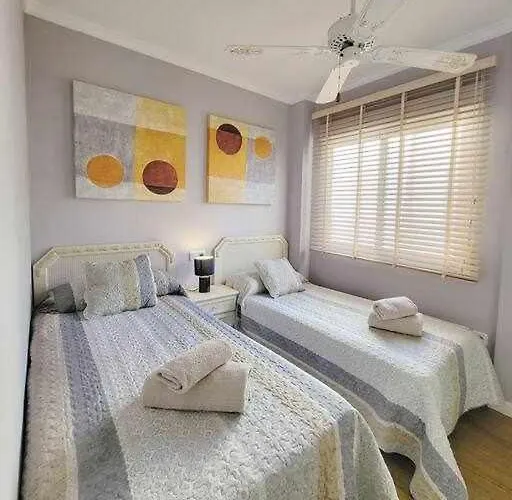 Boliches House! 200m Wifi * Fuengirola